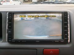 �ĶȻ��֣����������������������ǱĶȤ��Ƥ���ޤ�����ǯ��ǯ�ϡ�������ǥ󥦥������ϵ٤ߤǤ��� 6