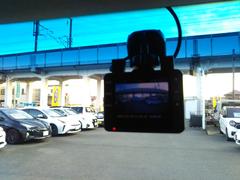 �ĶȻ��֣����������������������ǱĶȤ��Ƥ���ޤ�����ǯ��ǯ�ϡ�������ǥ󥦥������ϵ٤ߤǤ��� 5