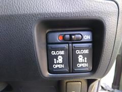 �ĶȻ��֣����������������������ǱĶȤ��Ƥ���ޤ�����ǯ��ǯ�ϡ�������ǥ󥦥������ϵ٤ߤǤ��� 5