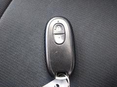 �ĶȻ��֣����������������������ǱĶȤ��Ƥ���ޤ�����ǯ��ǯ�ϡ�������ǥ󥦥������ϵ٤ߤǤ��� 4