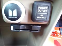 �ĶȻ��֣����������������������ǱĶȤ��Ƥ���ޤ�����ǯ��ǯ�ϡ�������ǥ󥦥������ϵ٤ߤǤ��� 3