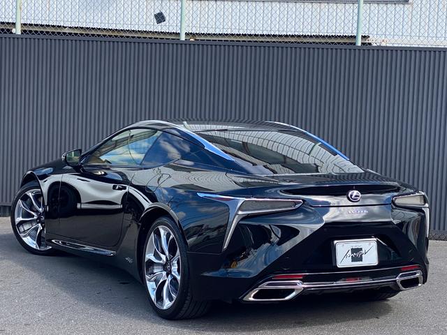 ＬＣ ＬＣ５００ｈ　オプション２１インチＡＷ　カーボンルーフ　ハーフレザーシート　ヘッドアップディスプレイ　純正ナビＴＶ＆バックカメラ　ドライブレコーダー　ＥＴＣ　寒冷地仕様（7枚目）