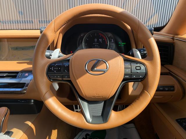 ＬＣ ＬＣ５００ｈ　オプション２１インチＡＷ　カーボンルーフ　ハーフレザーシート　ヘッドアップディスプレイ　純正ナビＴＶ＆バックカメラ　ドライブレコーダー　ＥＴＣ　寒冷地仕様（10枚目）