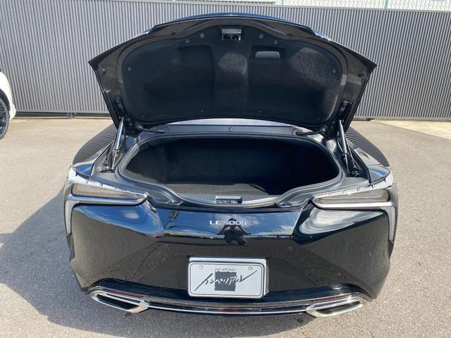 ＬＣ ＬＣ５００ｈ　オプション２１インチＡＷ　カーボンルーフ　ハーフレザーシート　ヘッドアップディスプレイ　純正ナビＴＶ＆バックカメラ　ドライブレコーダー　ＥＴＣ　寒冷地仕様（24枚目）