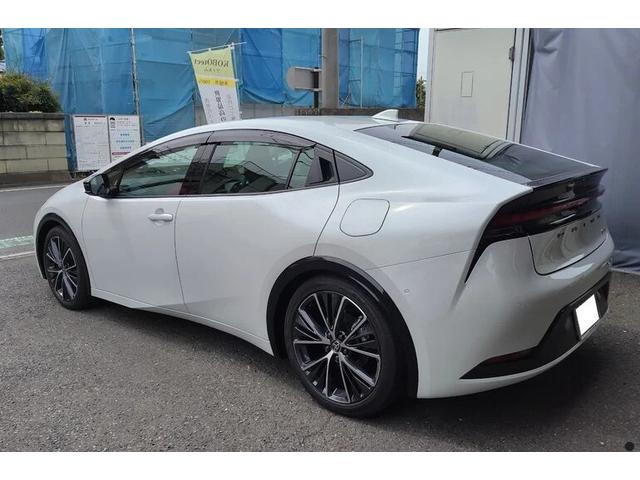 プリウス Z 黒革シート(ヒーター&ベンチレーション)) 純正12.3インチナビTV&パノラミックビューモニター パワーバックドア デジタルインナーミラー 純正19インチAW(3枚目)