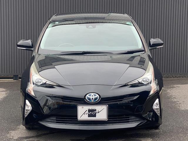 プリウス Sツーリングセレクション 黒レザーシート 純正9インチナビフルセグTV&バックカメラ ETC LEDヘッドランプ&フォグ 純正17インチAW ドライブレコーダー(3枚目)