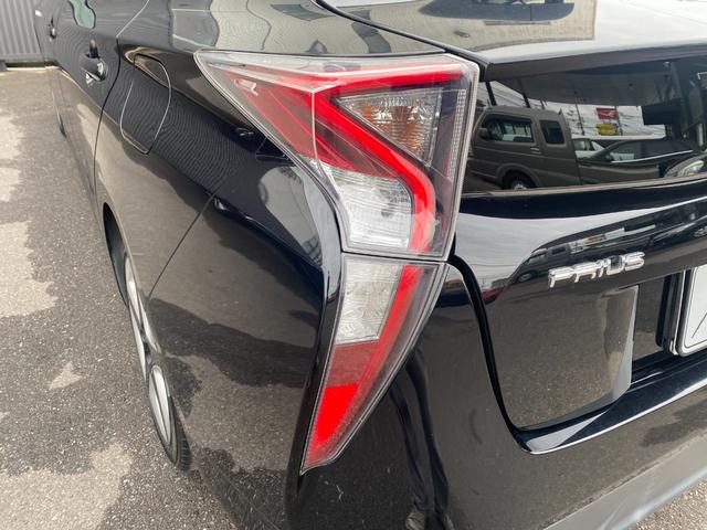 プリウス Sツーリングセレクション 黒レザーシート 純正9インチナビフルセグTV&バックカメラ ETC LEDヘッドランプ&フォグ 純正17インチAW ドライブレコーダー(28枚目)