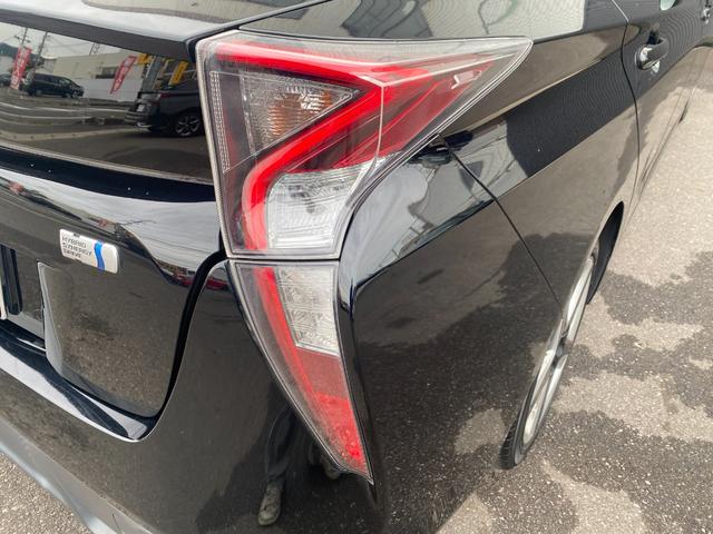 プリウス Sツーリングセレクション 黒レザーシート 純正9インチナビフルセグTV&バックカメラ ETC LEDヘッドランプ&フォグ 純正17インチAW ドライブレコーダー(29枚目)