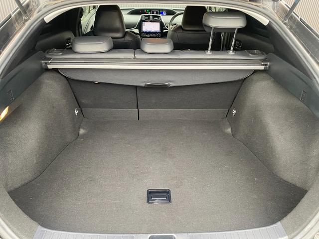 プリウス Sツーリングセレクション 黒レザーシート 純正9インチナビフルセグTV&バックカメラ ETC LEDヘッドランプ&フォグ 純正17インチAW ドライブレコーダー(31枚目)