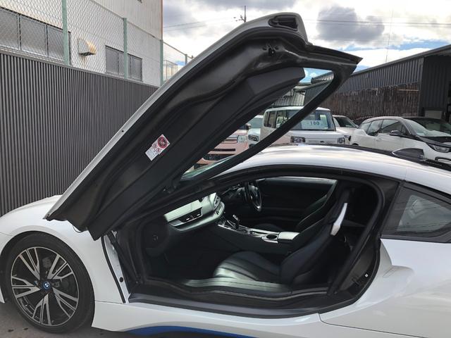 i8 ベースグレード 純正ナビ&360°カメラ ハーマンカードン 20インチAW 黒革シート 追従クルーズコントロール スマートキー プッシュスタート  ヘッドアップディスプレイ(14枚目)