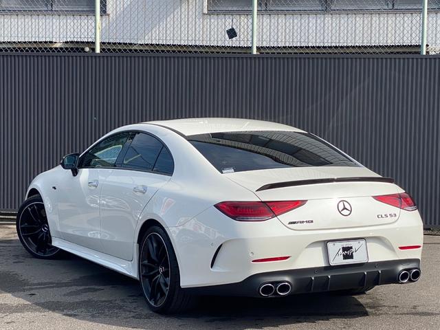 CLSクラス CLS53 4マチック+ カーボンパッケージ パフォーマンスステアリング カーボンファイバーインテリアトリム パフォーマンスエグゾーストシステム サンルーフ 黒ハーフレザーシート(ヒーター&ベンチレーション) ブルメスター(6枚目)