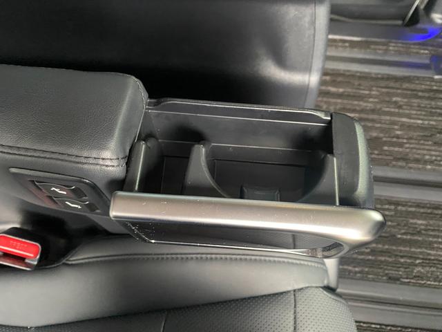 アルファード ２．５Ｓ　Ｃパッケージ　モデリスタエアロ＆シグネチャーイルミ　サンルーフ　黒革シート（ヒーター＆ベンチレーション）純正ナビフルセグＴＶ＆後席フリップダウンモニター　ワンオーナー車　デジタルインナーミラー　ドライブレコーダー（33枚目）