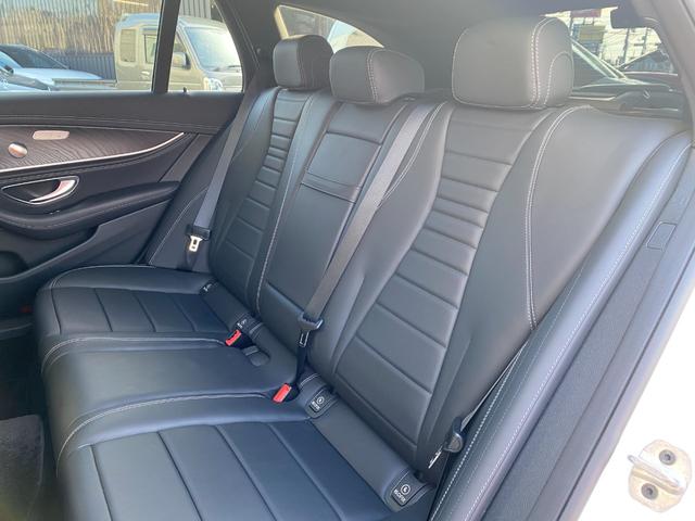Ｅクラスステーションワゴン Ｅ２２０ｄ　ステーションワゴン　スポーツ　パノラミックスライディングルーフ　黒革シート　１オーナー車　ＢＳＭ　ＨＵＤ　パヒュームアトマイザー　ブルメスターサウンド　前後ドライブレコーダー　パワーバックドア（14枚目）
