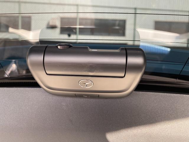 Ｅクラスステーションワゴン Ｅ２２０ｄ　ステーションワゴン　スポーツ　パノラミックスライディングルーフ　黒革シート　１オーナー車　ＢＳＭ　ＨＵＤ　パヒュームアトマイザー　ブルメスターサウンド　前後ドライブレコーダー　パワーバックドア（33枚目）