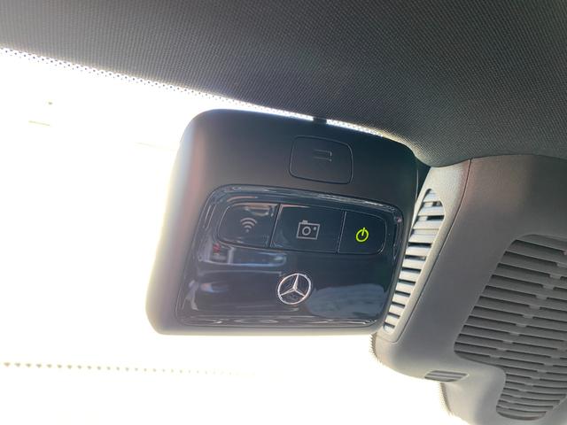 Ｅクラスステーションワゴン Ｅ２２０ｄ　ステーションワゴン　スポーツ　パノラミックスライディングルーフ　黒革シート　１オーナー車　ＢＳＭ　ＨＵＤ　パヒュームアトマイザー　ブルメスターサウンド　前後ドライブレコーダー　パワーバックドア（37枚目）