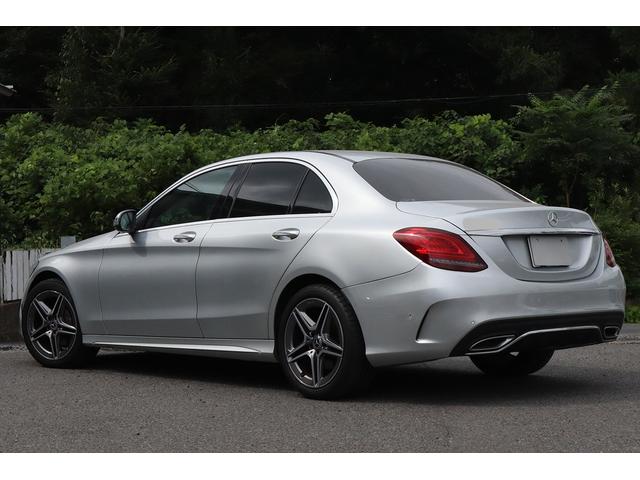 Ｃクラス Ｃ２００アバンギャルド　ＡＭＧライン　パノラミックスライディングルーフ　黒革シート　１オーナー車　レーダーセーフティパッケージ　純正ナビＴＶ＆Ｂカメラ　ブラインドスポットモニター　ヘッドアップディスプレイ　ブルメスターサウンド（2枚目）