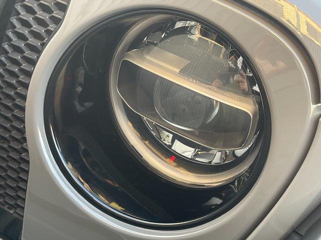 ジープ・ラングラーアンリミテッド スポーツアルティテュード 社外20インチAW 純正ディスプレイオーディオ&バックカメラ ETC LEDヘッドライト 限定300台 グロスブラック内装パネル LEDヘッドライト(29枚目)