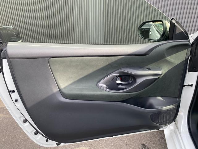 ＧＲヤリス ＲＳ　純正ディスプレイオーディオ　ナビ＆バックカメラ　ＥＴＣ　前後ドライブレコーダー　ステアリングヒーター　スマートキー　プッシュスタート（26枚目）