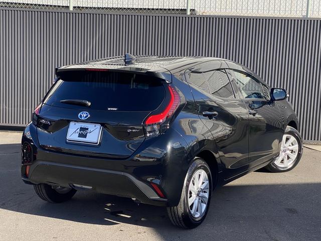 アクア Ｚ　ワンオーナー車　ディスプレイオーディオ　パノラマビューモニター　ＬＥＤヘッドライト　スマートキー　プッシュスタート　純正ＥＴＣ（6枚目）