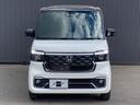 N-BOXカスタム ターボコーディネートスタイル 2トーン 届出済未使用車 純正9インチディスプレイオーディオ 全方位カメラ 両側パワースライドドア シートヒーター コーナーセンサー 1オーナー車 前後ドラレコ 中古車画像_3