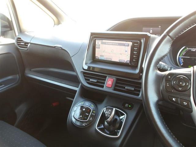 ノア ハイブリッドG ワンセグ メモリーナビ ミュージックプレイヤー接続可 バックカメラ ETC 両側電動スライド LEDヘッドランプ 乗車定員7人 3列シート(3枚目)