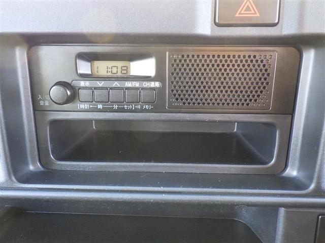 見方が分からないときは、どんなことでも中古車選びのプロであるスタッフにおたずねください。