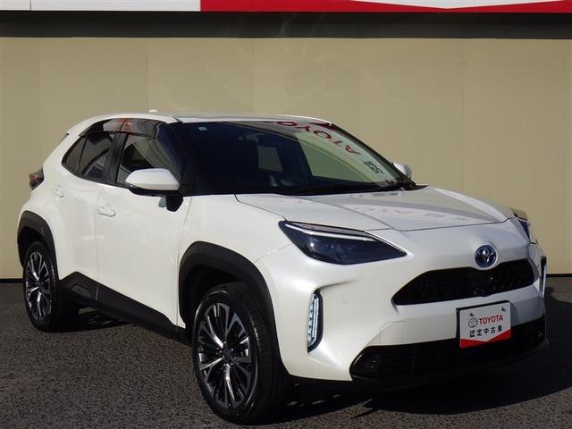 ヤリスクロス ハイブリッドＺ　メモリーナビ　ミュージックプレイヤー接続可　バックカメラ　衝突被害軽減システム　ＥＴＣ　ＬＥＤヘッドランプ　ワンオーナー（4枚目）