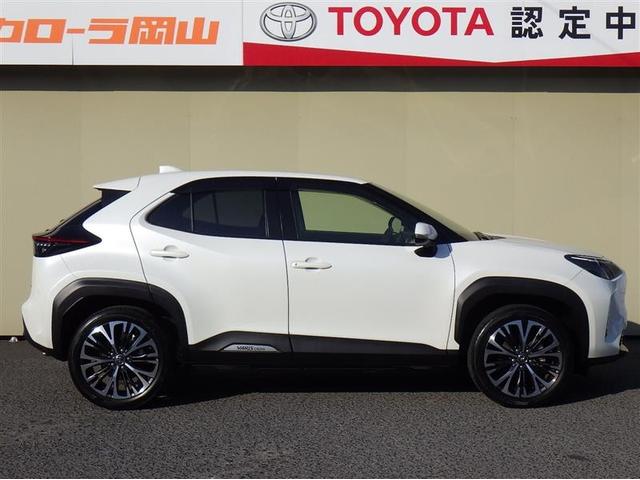 ヤリスクロス ハイブリッドＺ　メモリーナビ　ミュージックプレイヤー接続可　バックカメラ　衝突被害軽減システム　ＥＴＣ　ＬＥＤヘッドランプ　ワンオーナー（5枚目）