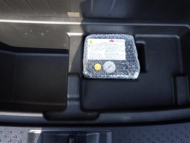 シエンタ Ｇ　クエロ　フルセグ　メモリーナビ　ＤＶＤ再生　バックカメラ　衝突被害軽減システム　ＥＴＣ　ドラレコ　両側電動スライド　ＬＥＤヘッドランプ　ウオークスルー　乗車定員７人　３列シート　ワンオーナー（22枚目）