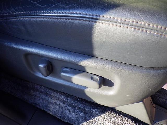 エスティマ アエラス レザーパッケージ 革シート フルセグ メモリーナビ DVD再生 ミュージックプレイヤー接続可 バックカメラ ETC 両側電動スライド LEDヘッドランプ 乗車定員7人 3列シート(19枚目)