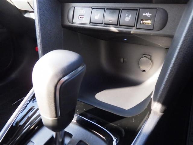 ヤリスクロス ハイブリッドZ アドベンチャー フルセグ メモリーナビ DVD再生 ミュージックプレイヤー接続可 バックカメラ 衝突被害軽減システム ETC LEDヘッドランプ ワンオーナー(11枚目)