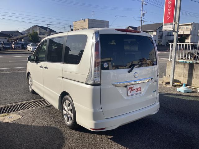 日産 セレナ