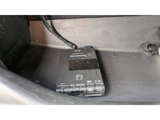 高速走行もスムーズにお支払いが可能な【ＥＴＣ】ご納車までにセットアップを行い、ご納車時にはご利用いただけるようにいたします。