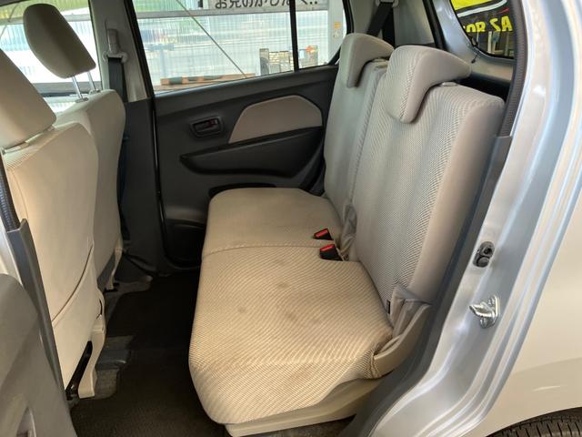 ワゴンＲ ＦＸ　キーレスエントリー　アイドリングストップ　ベンチシート　ＣＶＴ　盗難防止システム　ＡＢＳ　ＣＤ　ミュージックプレイヤー接続可　衝突安全ボディ　エアコン　パワーステアリング　パワーウィンドウ（9枚目）