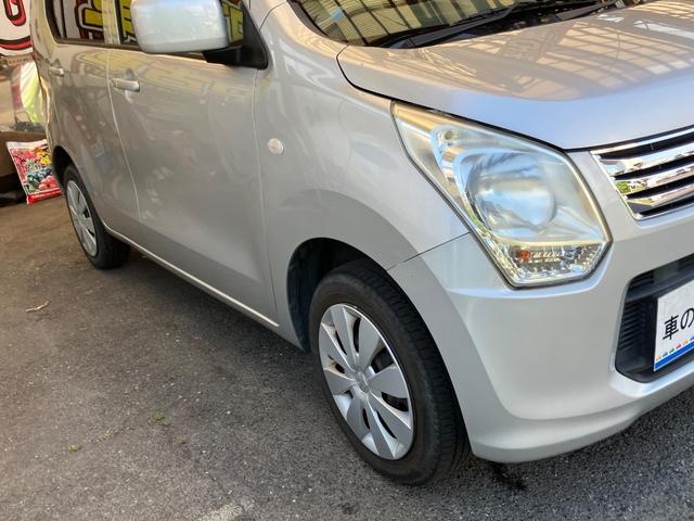 ワゴンＲ ＦＸ　キーレスエントリー　アイドリングストップ　ベンチシート　ＣＶＴ　盗難防止システム　ＡＢＳ　ＣＤ　ミュージックプレイヤー接続可　衝突安全ボディ　エアコン　パワーステアリング　パワーウィンドウ（15枚目）