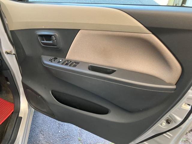 ワゴンＲ ＦＸ　キーレスエントリー　アイドリングストップ　ベンチシート　ＣＶＴ　盗難防止システム　ＡＢＳ　ＣＤ　ミュージックプレイヤー接続可　衝突安全ボディ　エアコン　パワーステアリング　パワーウィンドウ（25枚目）