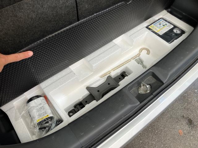 ワゴンＲ ＦＸ　キーレスエントリー　アイドリングストップ　ベンチシート　ＣＶＴ　盗難防止システム　ＡＢＳ　ＣＤ　ミュージックプレイヤー接続可　衝突安全ボディ　エアコン　パワーステアリング　パワーウィンドウ（27枚目）