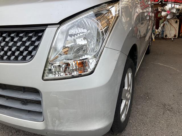 ワゴンＲ ＦＸ　ワンオーナー　キーレスエントリー　電動格納ミラー　ベンチシート　ＡＴ　盗難防止システム　ＡＢＳ　ＣＤ　アルミホイール　衝突安全ボディ　エアコン　パワーステアリング　パワーウィンドウ　運転席エアバッグ（16枚目）