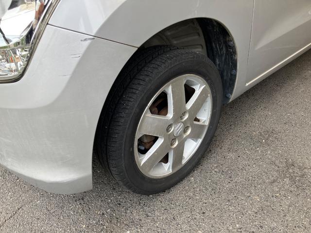 ワゴンＲ ＦＸ　ワンオーナー　キーレスエントリー　電動格納ミラー　ベンチシート　ＡＴ　盗難防止システム　ＡＢＳ　ＣＤ　アルミホイール　衝突安全ボディ　エアコン　パワーステアリング　パワーウィンドウ　運転席エアバッグ（22枚目）