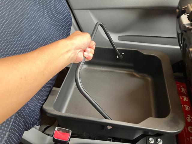 ワゴンＲ ＦＸ　ワンオーナー　キーレスエントリー　電動格納ミラー　ベンチシート　ＡＴ　盗難防止システム　ＡＢＳ　ＣＤ　アルミホイール　衝突安全ボディ　エアコン　パワーステアリング　パワーウィンドウ　運転席エアバッグ（26枚目）