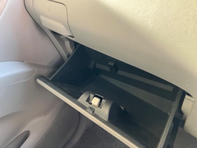 パレット X 両側スライド・片側電動 スマートキー 電動格納ミラー ベンチシート AT 盗難防止システム ABS CD カセット アルミホイール 衝突安全ボディ エアコン パワーステアリング パワーウィンドウ(11枚目)