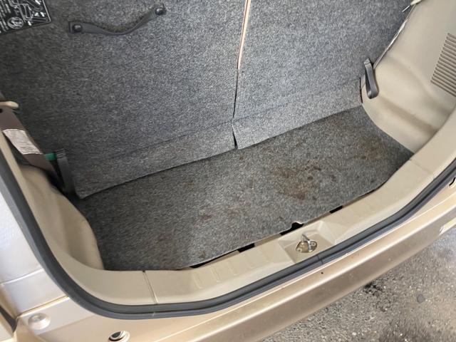 パレット X 両側スライド・片側電動 スマートキー 電動格納ミラー ベンチシート AT 盗難防止システム ABS CD カセット アルミホイール 衝突安全ボディ エアコン パワーステアリング パワーウィンドウ(25枚目)