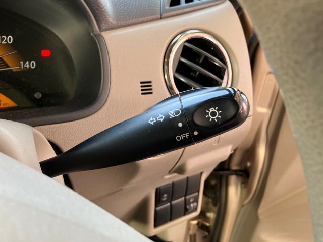 パレット X 両側スライド・片側電動 スマートキー 電動格納ミラー ベンチシート AT 盗難防止システム ABS CD カセット アルミホイール 衝突安全ボディ エアコン パワーステアリング パワーウィンドウ(32枚目)