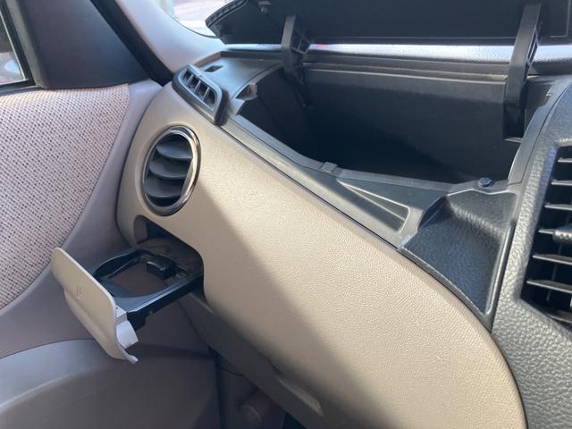 パレット X 両側スライド・片側電動 スマートキー 電動格納ミラー ベンチシート AT 盗難防止システム ABS CD カセット アルミホイール 衝突安全ボディ エアコン パワーステアリング パワーウィンドウ(34枚目)