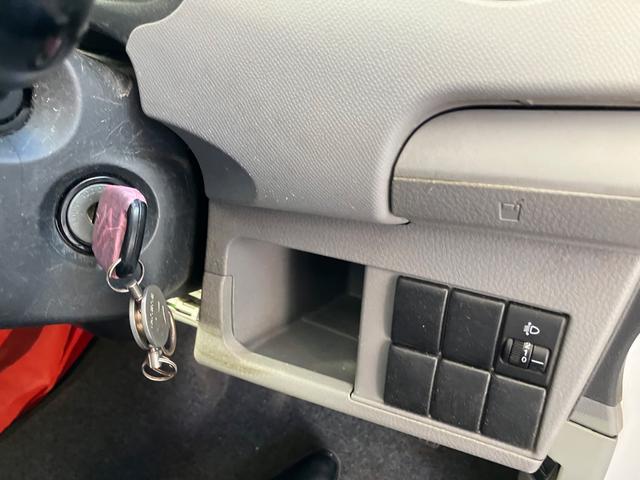 ご覧いただきありがとうございます♪気になったお車がありましたらお気軽にお電話をください♪