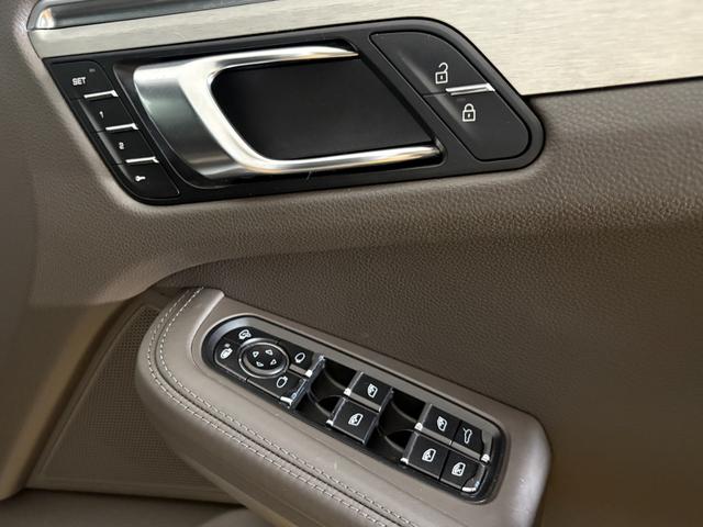 マカン マカン PASM 19incアルミホイール(24枚目)