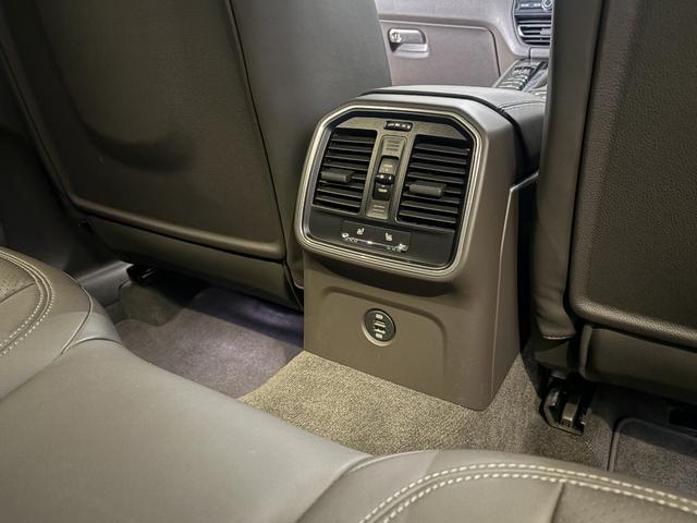 マカン マカン PASM 19incアルミホイール(26枚目)