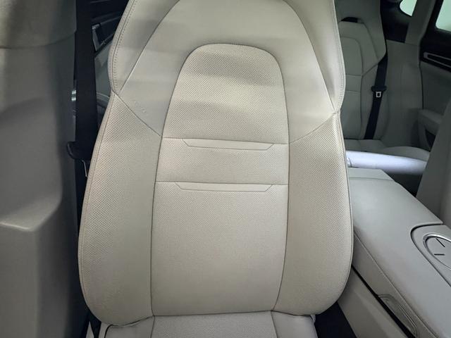 パナメーラ GTS 4+1シート パノラマルーフ 21インチホイール シートベンチレーション マトリックスLEDヘッドライト ソフトクローズドア 14wayパワーシート トラフィックジャムアシスト コンフォートアクセス(36枚目)