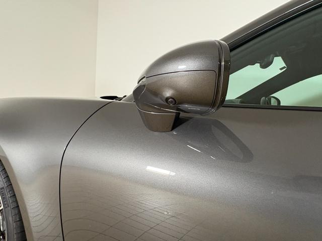 ９１１ ９１１カレラ　ＬＥＤマトリックスヘッドライト　スポーツクロノ　ＧＴスポーツステアリングホイール　２０／２１インチＣａｒｒｅｒａ　Ｃｌａｓｓｉｃホイール　レーンチェンジアシスト　ＢＯＳＥ　パワーステアリングプラス（24枚目）