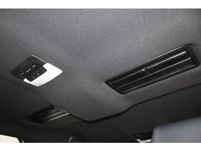 トライトン ＧＳＲ　スマホ連携ナビ　全周囲カメラ　スマートキー　クリアランスソナー　寒冷地仕様　シートヒータ　スマートキー　電動シート　４ＷＤ　アイドリングストップ　サイドモニター　横滑り防止　ナビ　メモリーナビ　ＡＢＳ（14枚目）